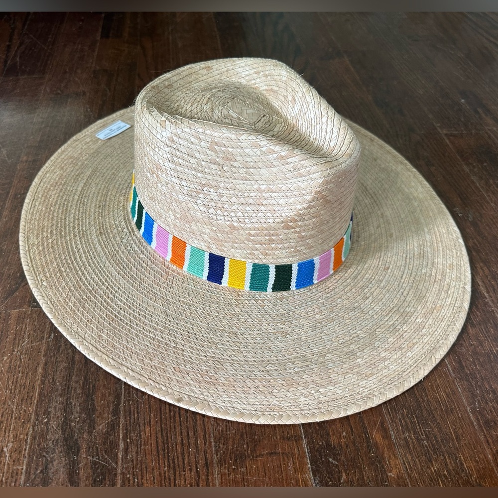 NWT Sunshine Tienda Women’s Hat